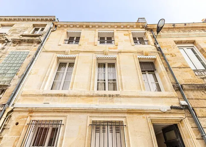Bordeaux Jardin Public : T3 Renove Immeuble Pierre